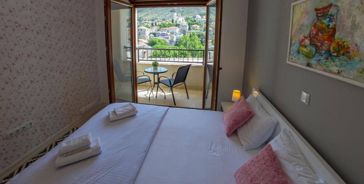 Apartment Light De Luxe - With Old Bridge View Мостар Екстериор снимка